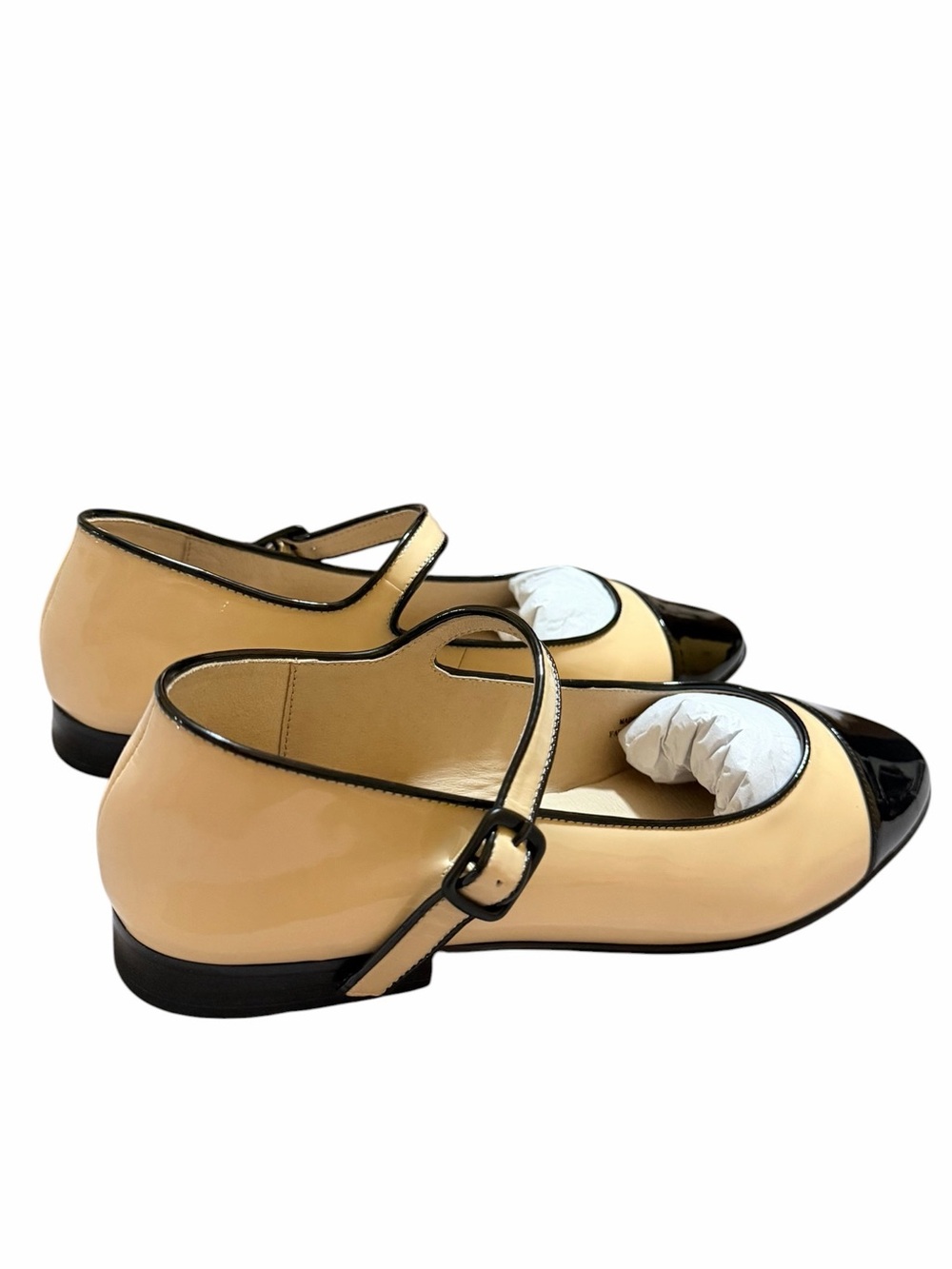🌼🌟NIB Jeffrey Campbell Patent Trim Two-Tone Mary Jane Flats in Black and Cream - Picture 10 of 11